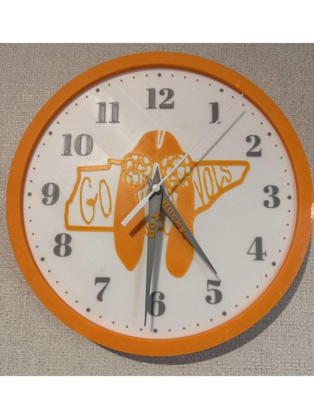 Go Vols Tennessee Rocky Top 10" Round 3D Printed Retro Wall Clock